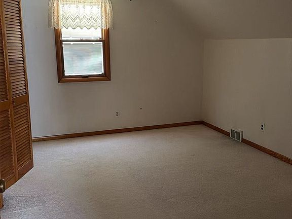 5th image of 54 Cathedral Ln