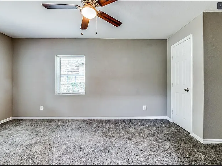 5821 Black Oak Ln — Photo 2
