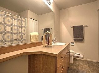 5th image of 21420 40th Pl S Unit E