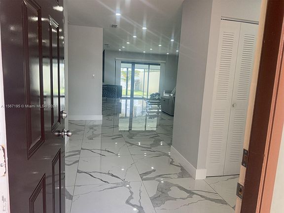 5th image of 6285 NW 190th Ter Unit 6285