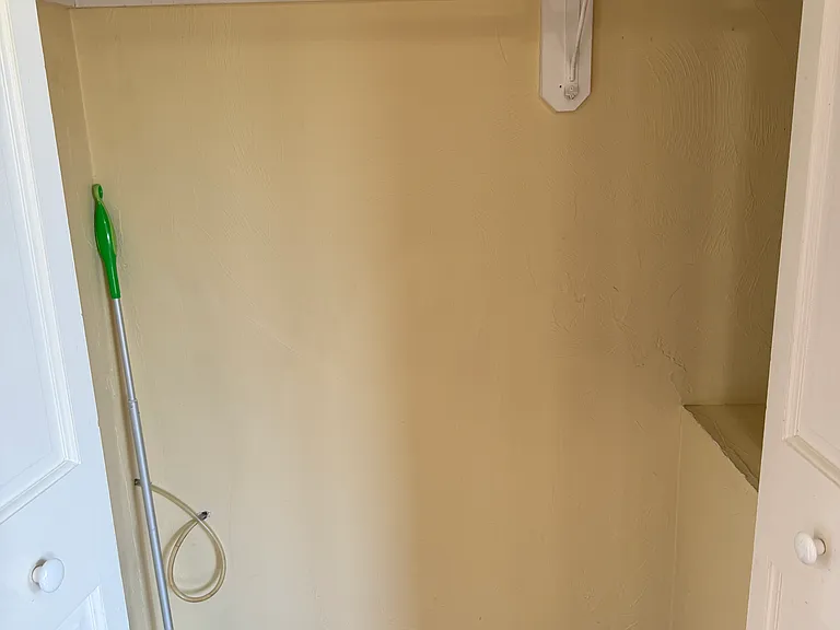 947 Washington St #2 — Photo 30
