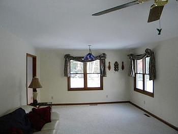4th image of 1203 Whispering Oak Dr