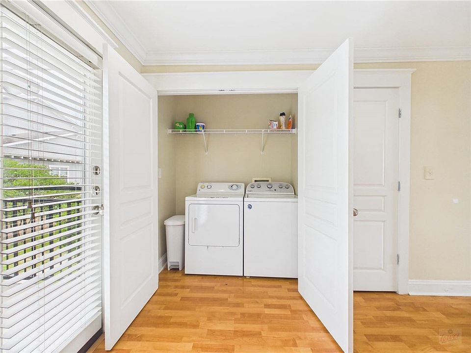 1st image of 1725 Harvey Mitchell Pkwy S APT 618