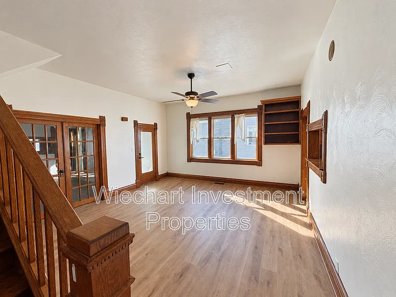 4 bed, 2.0 bath, 1600 sqft, $1,895 — Photo 4