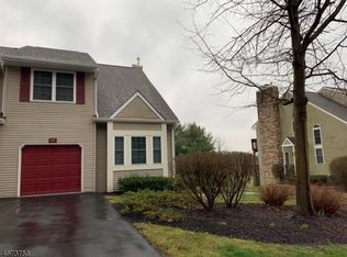 13 Pinehurst Dr, Washington, NJ 07882