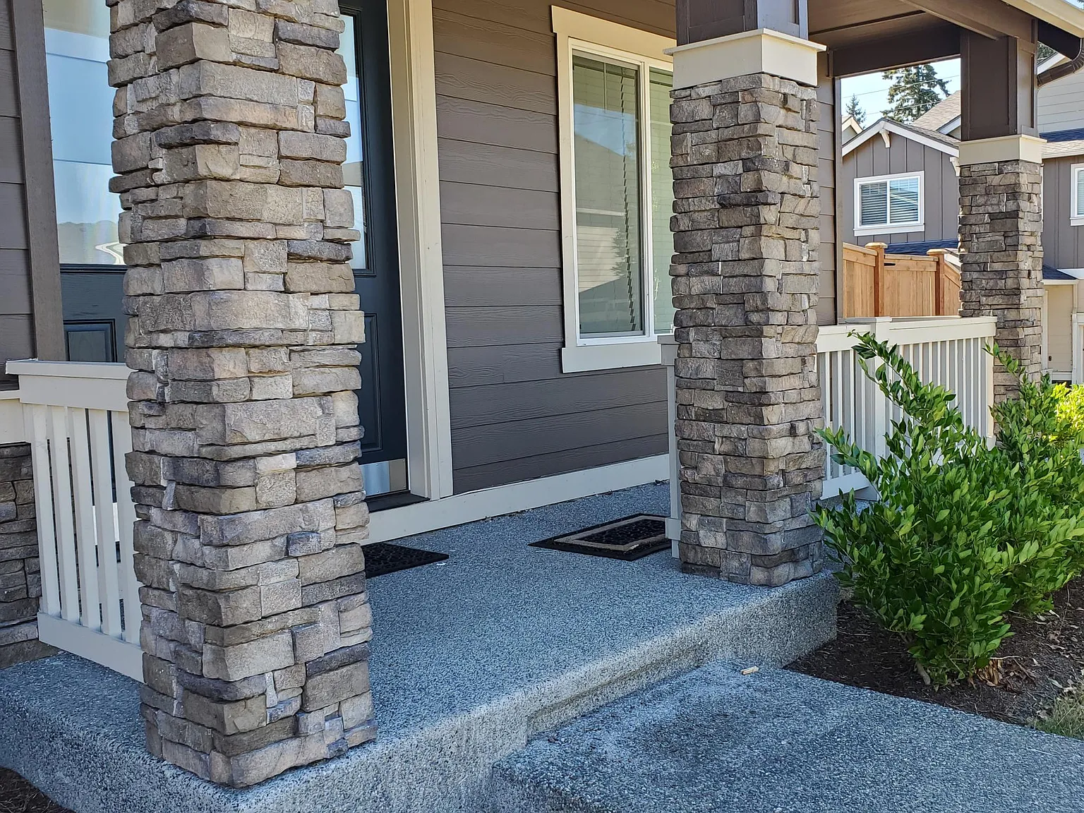 5 bed, 3356 sqft, $5,000 — Photo 3