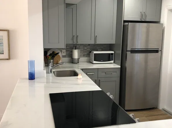 3050 N Palm Aire Dr APT 309, Pompano Beach, FL 33069
