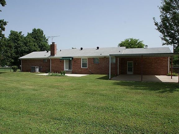 5th image of 1596 Saddle Dr