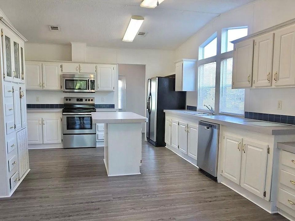 400 N Main Ave, Minneola, FL 34715 Zillow