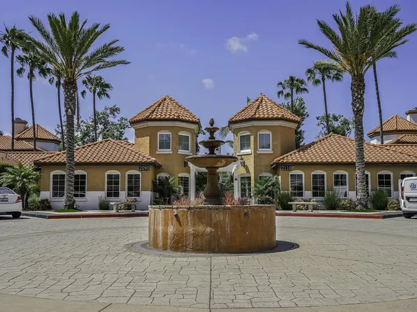 2020 Camino De La Reina Unit 320, San Diego, CA 92108