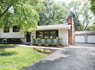 324 Tamarack Ave, Naperville, IL 60540