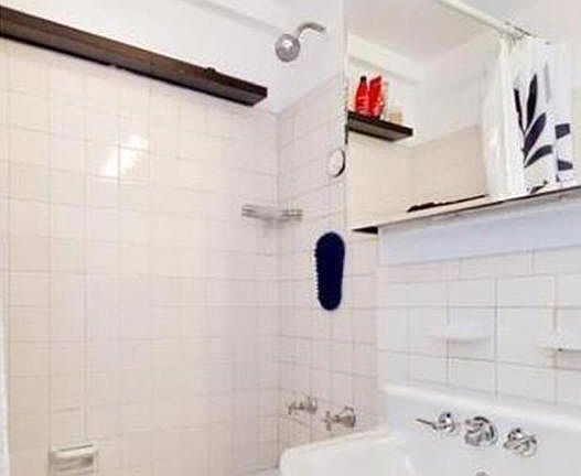5th image of 200 E 36th St APT 3A