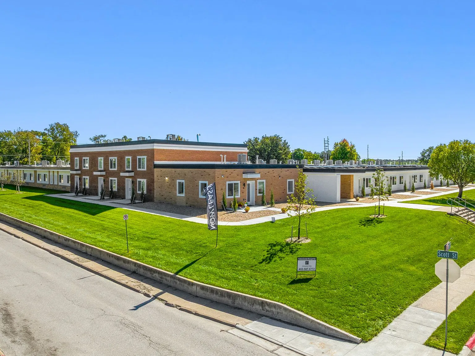 Stoddard Place Apartments — Photo 3