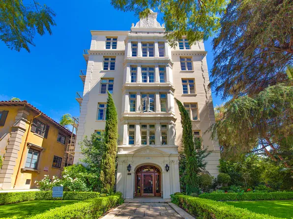 Savoy Plaza Apartments, 1360 N Crescent Heights Blvd APT 1B, West Hollywood, CA 90046