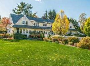 396 North St, Greenwich, CT 06830