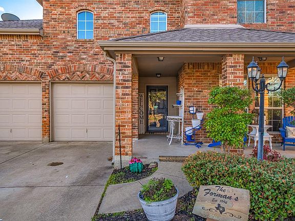 4th image of 1001 Castroville Dr