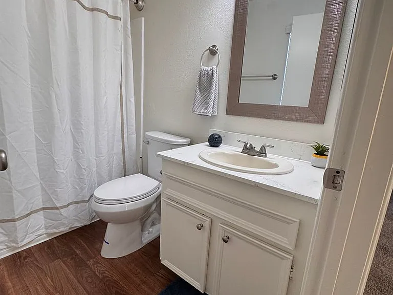 Montebello Villas — Photo 22