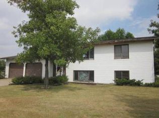 501 3rd St NE, Perham, MN 56573