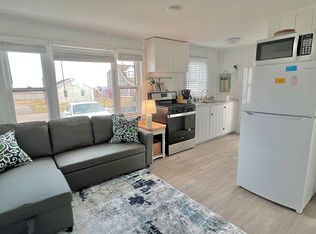 15 Desano Dr, Narragansett, RI 02882