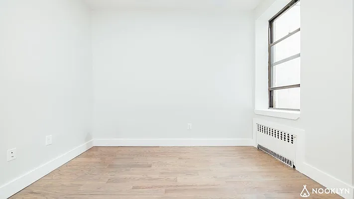 Rented by Nooklyn NYC LLC | media 25