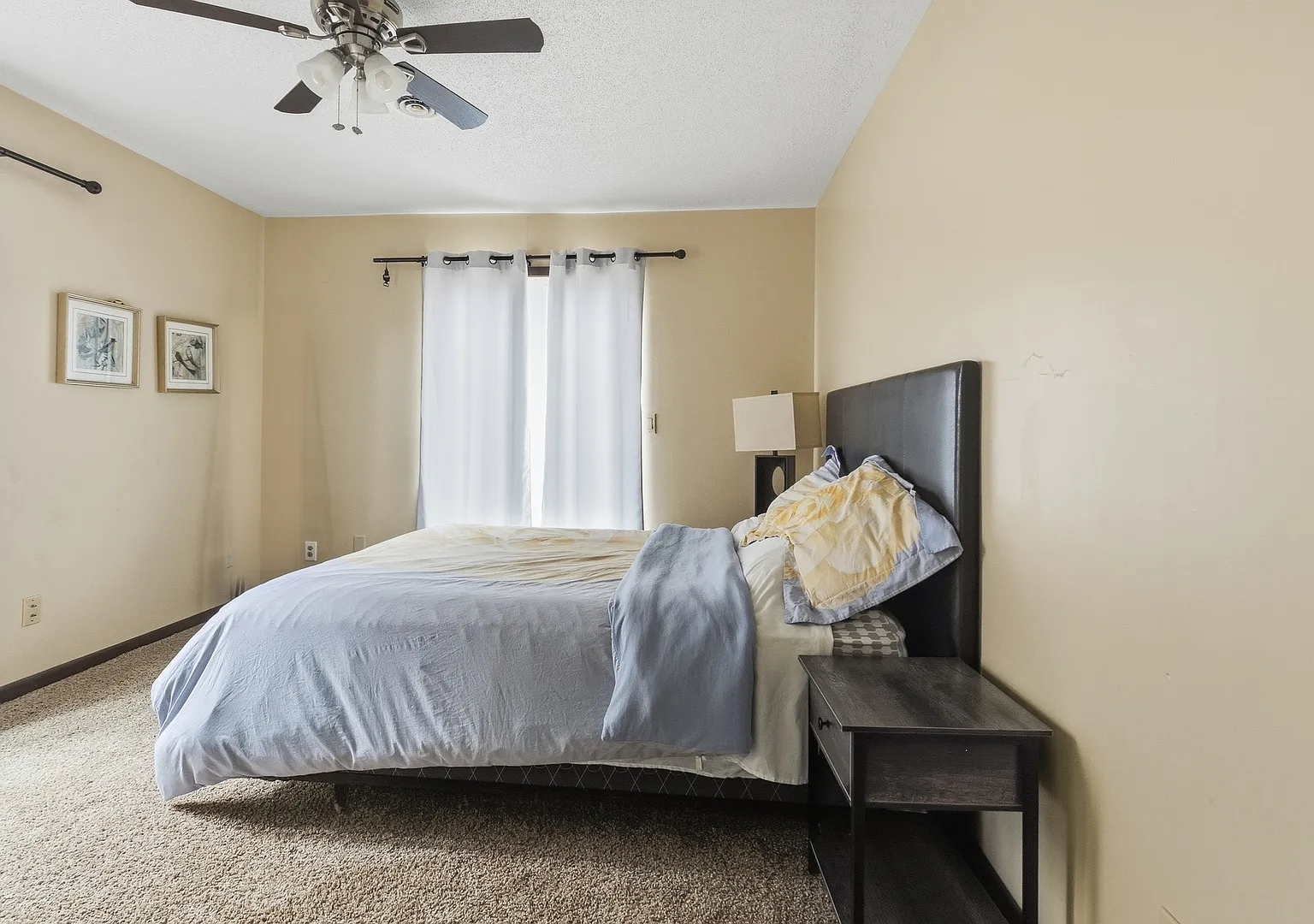 4 bed, 1940 sqft, $2,750 — Photo 4