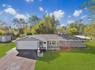 825 W New Monee Rd, Crete, IL 60417