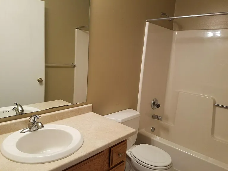 3579 Blue Jay Way #204 — Photo 10