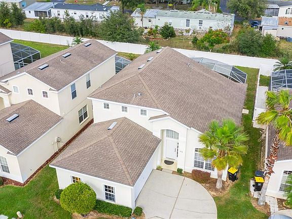 3rd image of 936 Bloomingdale Dr
