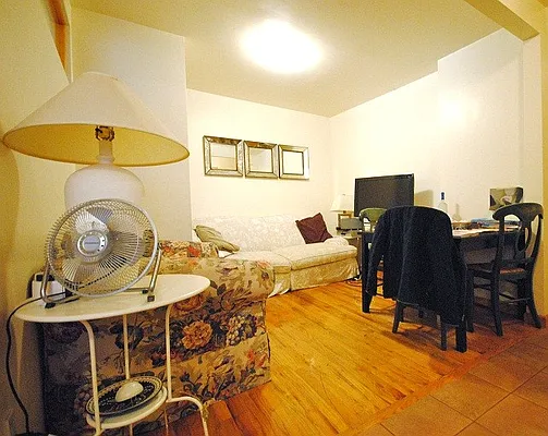 Rented by Bold New York | media 7