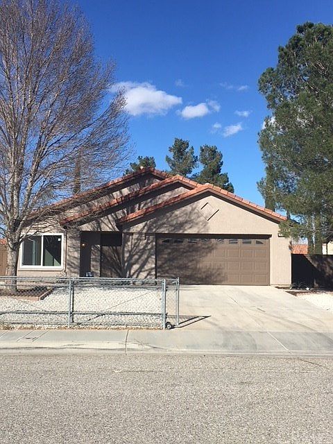 1st image of 10986 Willow Ln