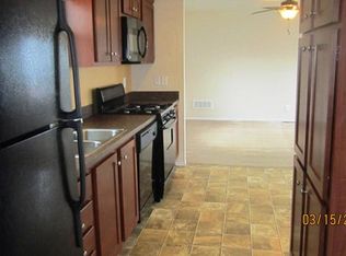 842 Riverbend Ln, Middleville, MI 49333