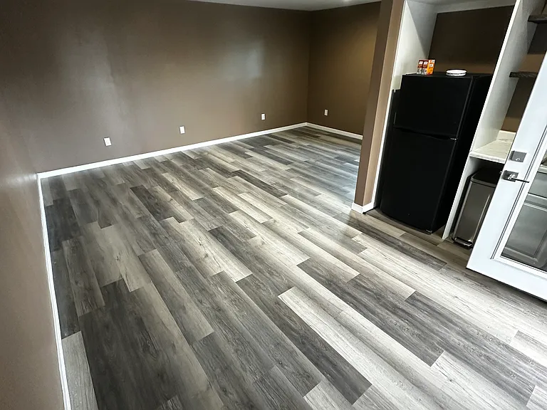 8118 Gentry Ave — Photo 3
