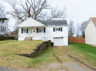 922 8th St, Verona, PA