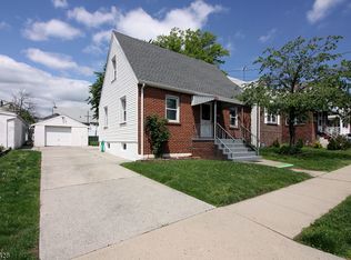 94 Luther Ave, Hopelawn, NJ 08861