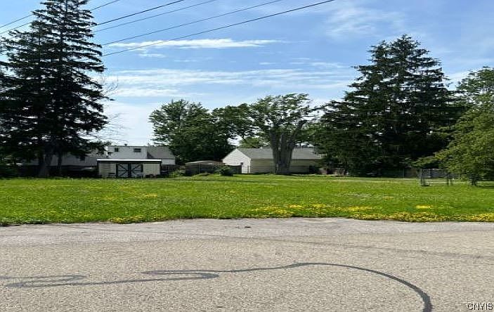 1st image of 5754 W Ln #14