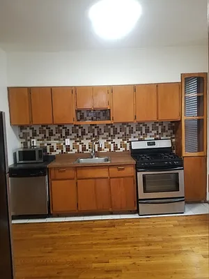 Rented by Dyer Estate Mgmt | media 6