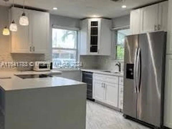 6322 Funston St, Hollywood, FL 33023