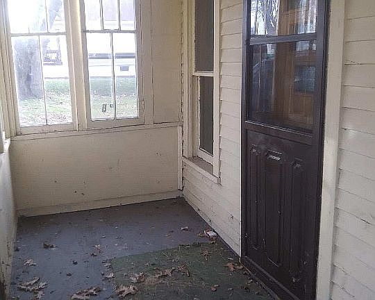 ENCLOSED FRONT PORCH VIEW 2