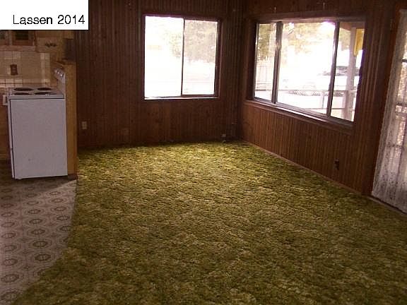 3rd image of 687-580 Catalpa Way
