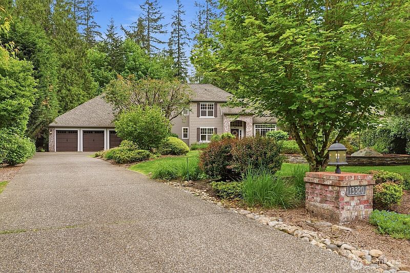 2nd image of 13320 227th Avenue NE