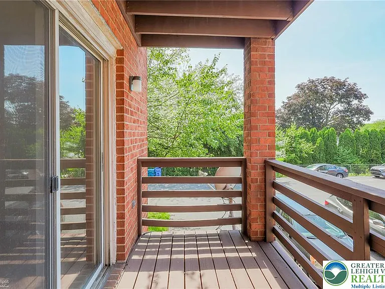 1464 Cedar Crest Blvd #18 — Photo 30
