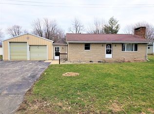 306 N 2nd St, Secor, IL 61771