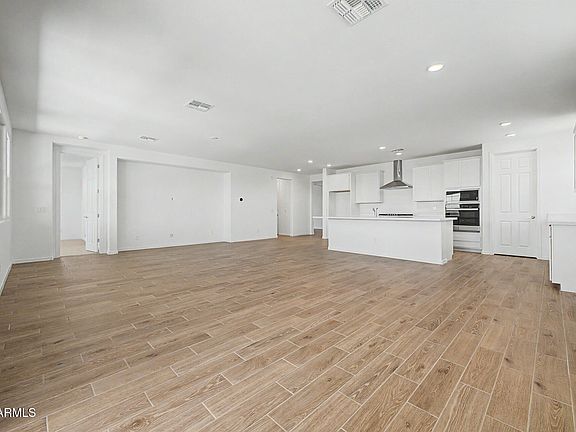 4th image of 18597 W TOHONO Drive