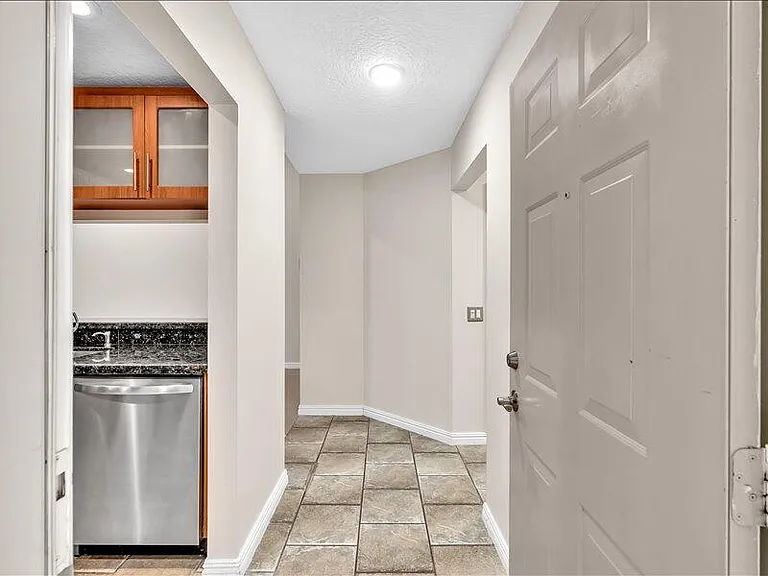 4991 SW 32nd Ave #4991 — Photo 7