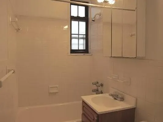 Rented by Corcoran | media 22