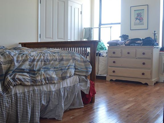 5th image of 346 E 29th St APT 4D