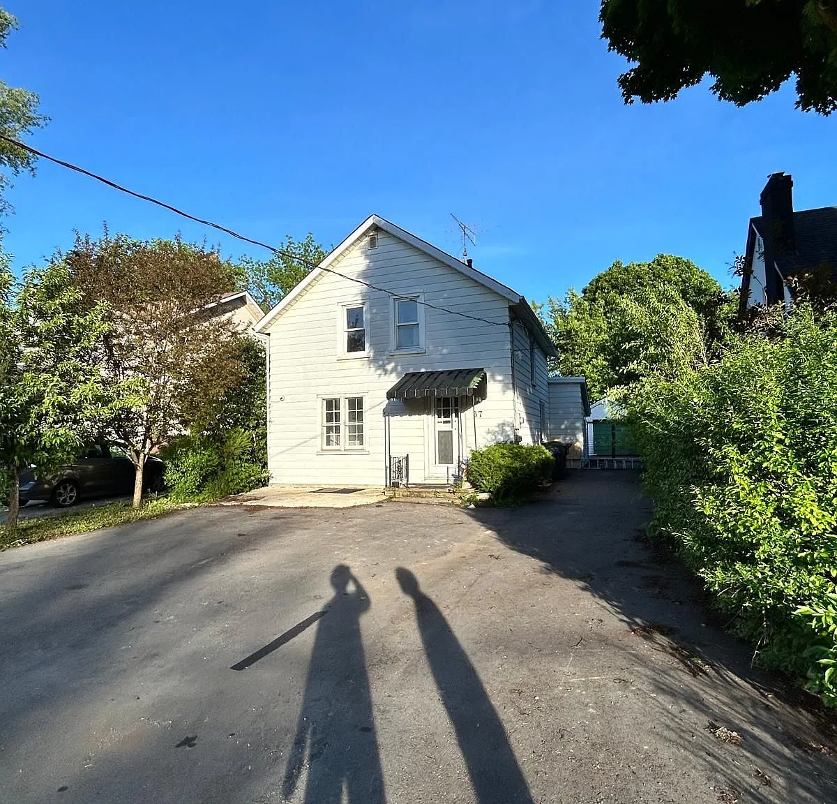 4 bed, $2,699 — Photo 2