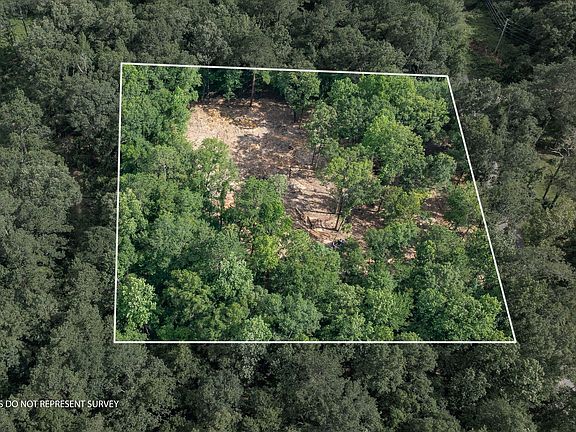 2nd image of 4 N Beverly Hills Rd