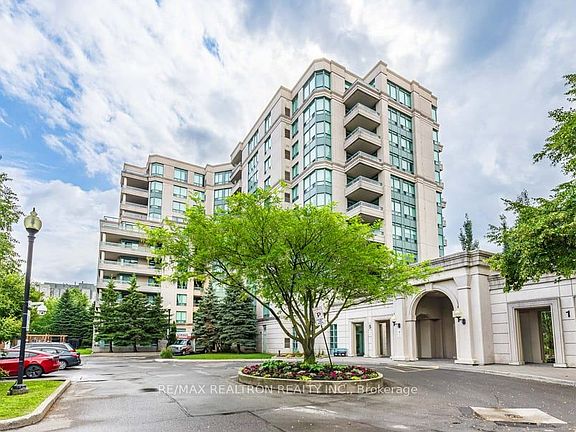 2nd image of 5 Emerald Ln #Penthouse 101