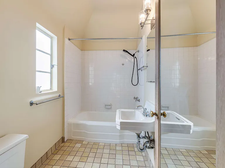 1434 Fernwood Dr — Photo 18